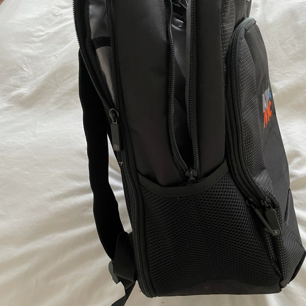 Ogio backpack! - Picture 2 of 6